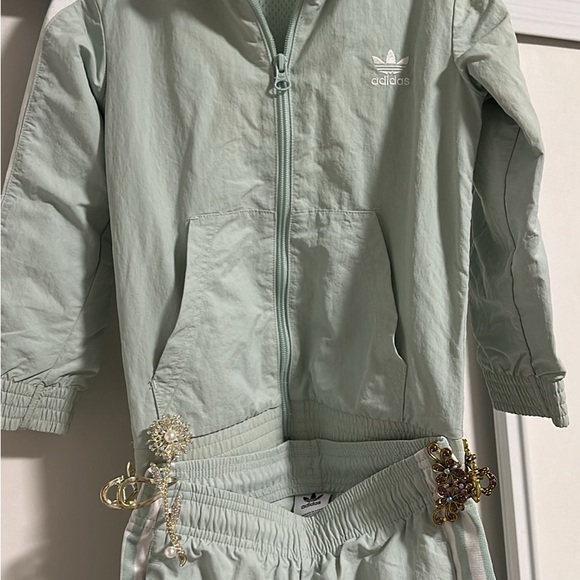 Adidas Track Suit for boys size 4-5T mint green colour - Picture 3 of 3